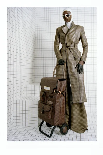Look 17